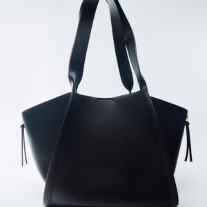 TOTE BAG WITH ZIPS